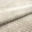 Manta Fleece com Relevo Colmeia 100% Poliéster 2,50m Largura - Bege claro Manta Fleece com Relevo Colmeia 100% Poliéster 2,50m Largura - Bege claro