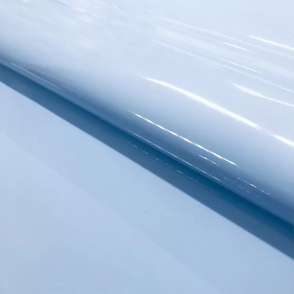 Sintético Verniz Espessura 0.35mm Fundo Malha de Poliéster 1,40m Largura - Azul bebê Sintético Verniz Espessura 0.35mm Fundo Malha de Poliéster 1,40m Largura - Azul bebê
