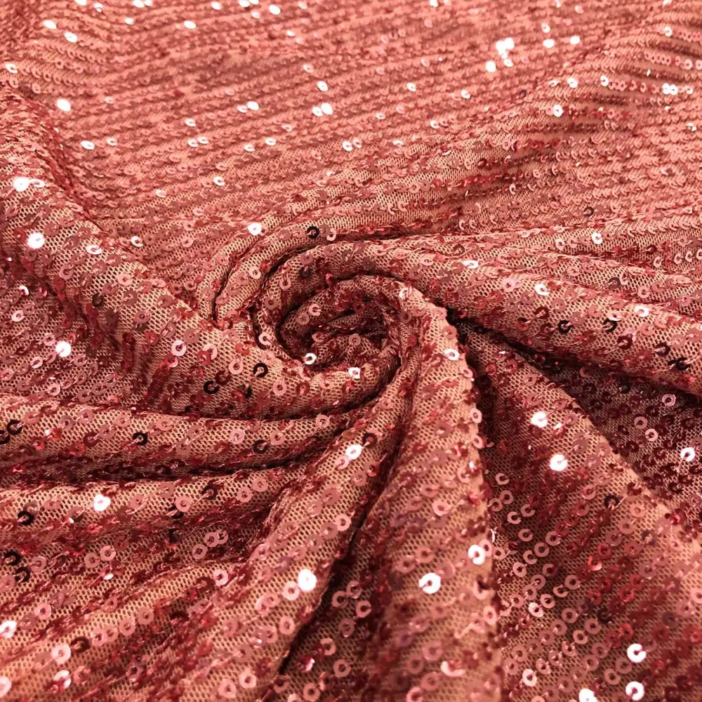 Tecido Paetê Bordado 98% Poliéster 2% Elastano 1,30m Largura - Rosê