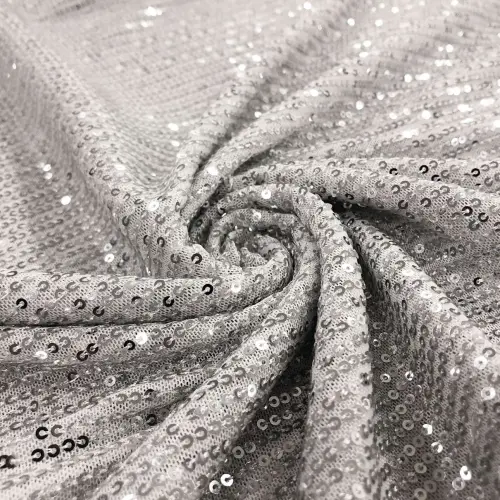 Tecido Paetê Bordado 98% Poliéster 2% Elastano 1,30m Largura - (f)branco(b)prata Tecido Paetê Bordado 98% Poliéster 2% Elastano 1,30m Largura - (f)branco(b)prata