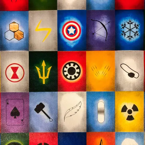 Tecido Sintético PVC Estampado Super Heróis 100% Poliéster 1,40m Largura - Variante 1 Tecido Sintético PVC Estampado Super Heróis 100% Poliéster 1,40m Largura - Variante 1