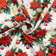 Tricoline Digital Fernando Maluhy Natal Flores Clássicas Fundo Creme 100% Algodão 1,50m Largura - C01
