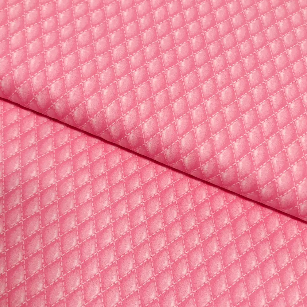 Tricoline Estampa Matelassê 100% Algodão 1,50m Largura - Rosa Tricoline Estampa Matelassê 100% Algodão 1,50m Largura - Rosa